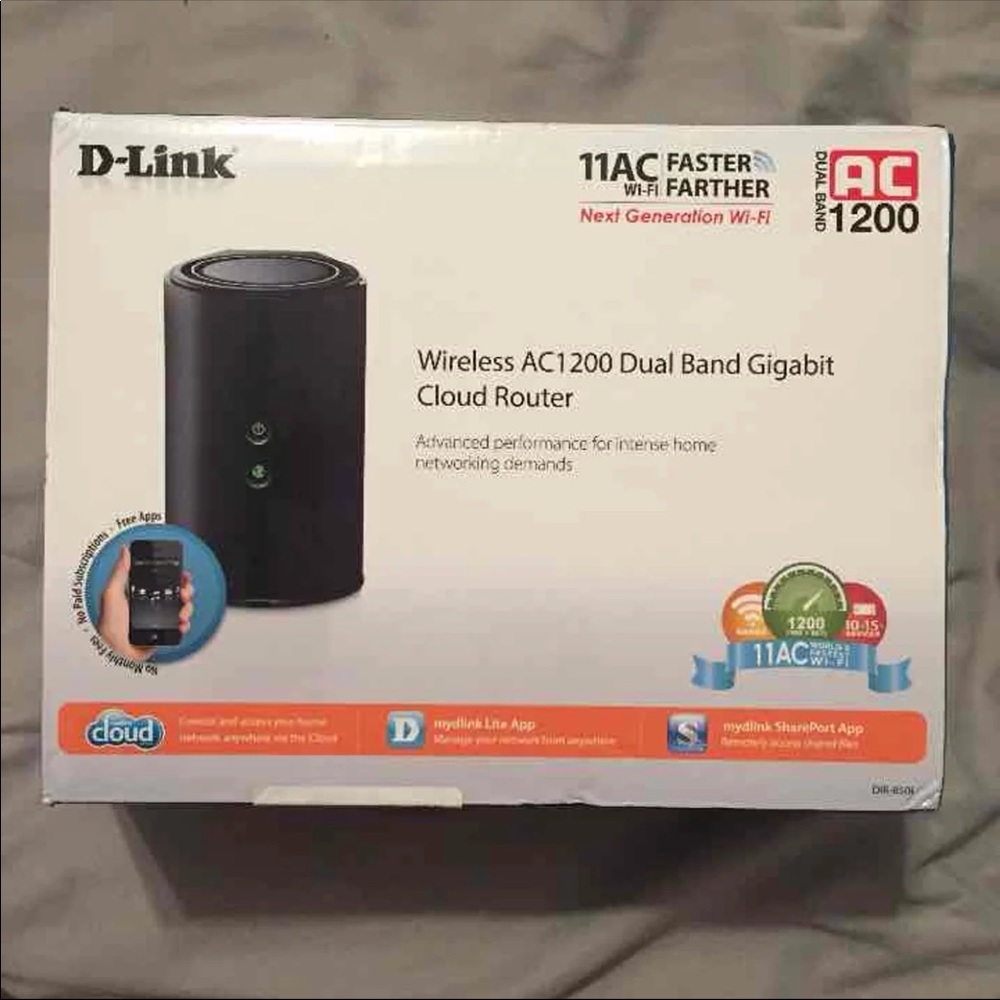D-Link DIR-850L Wireless Router - Picture 2 of 4